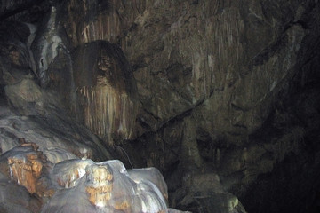 cave with stalactites, stalagmites texture background