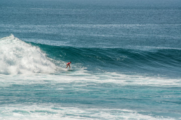 Obraz premium A beautiful view of Uluwatu beach in Bali, Indonesia.