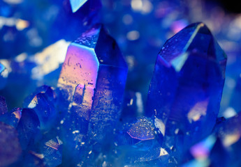 Close-up of prismatic cobalt blue geode crystals - obrazy, fototapety, plakaty