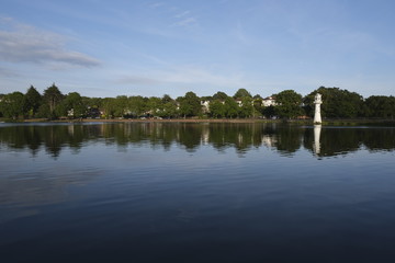 Fototapeta na wymiar Roath Park lake, Cardiff