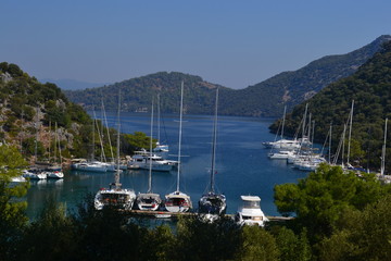 yachts in Gobun