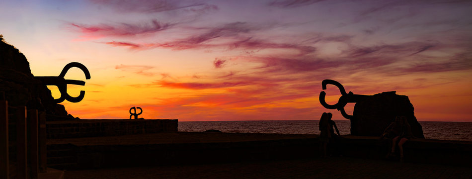 Peine del Viento - Sunset