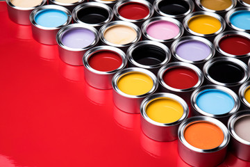 Rainbow colors, Group of tin metal cans