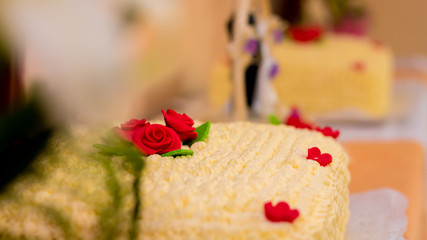 wedding cake with flowers