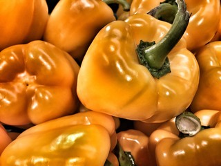 Fresh peppers or capsicum