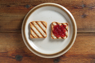 Toasted bread with jam