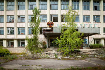 An abandoned building in the city of Pripyat