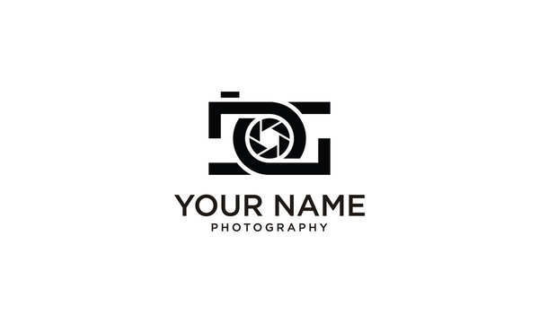 Combination logo from letter D and G form a camera logo design concept	