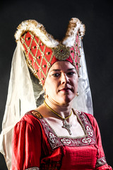 Gewand des Hochmittelalters um 1380