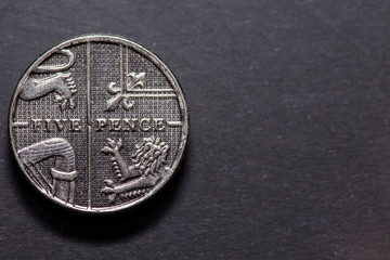 5 Pence Münze aus 2013
