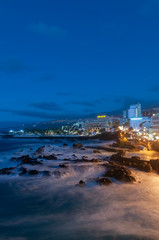 Fototapeta na wymiar Puerto de la Cruz Night Coast