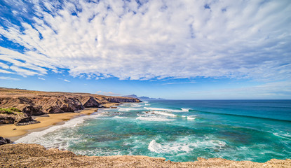 Fototapeta na wymiar Atlantik Traumbucht an der Westküste von Fuerteventura Playa del Viejo Rey / Spanien