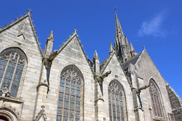 Fototapeta na wymiar Basilica of Notre Dame du Roncier, Josselin, France 
