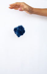 Plastic throwing hand