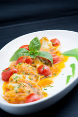 pasta with tomato and basil