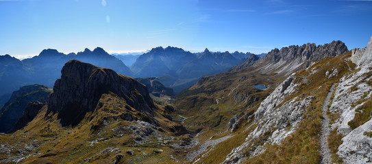 Dolomiti - Monte Lastroni e laghi d'Olbe