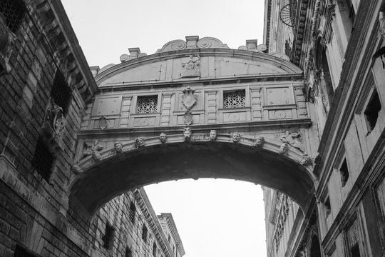 bridge of sighs Venice