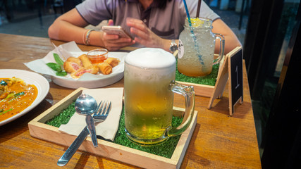 Beer, Beverage and food