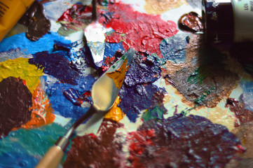 Palette knife and paint