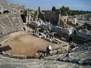 amphitheatre in turkey