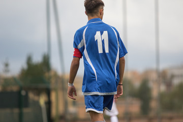 Partita di calcio del campionato giovanile. Campionato juniores regionale in italia.