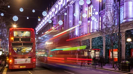 Crédence de cuisine en verre imprimé Bus rouge de Londres Les bus rouges de Londres
