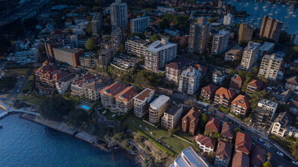 Obraz premium Aerial view of residential area in Kirribilli Point, nearby the Sydney Waterfront.