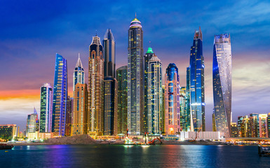 Moderne residentiële architectuur van Dubai Marina, VAE