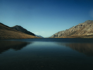 Fototapeta na wymiar beautiful lake in georgia