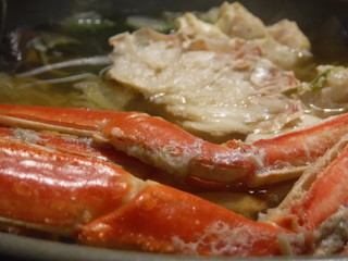 カニ鍋  - Hot pot