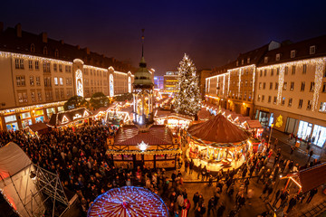 Magdeburger Weihnachtsmarkt 2019 - obrazy, fototapety, plakaty