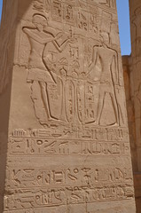 HIÉROGLYPHES TEMPLE FUNÉRAIRE DE RAMSES II THÈBES EGYPTE