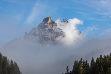 Dolomites: clouds and fog in the mountains!