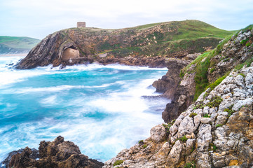 Ermita de Santa Justa y torre de San Telmo, Ubiarco, Cantabria