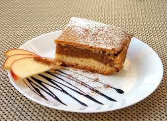 veery tasty apple pie as dessert