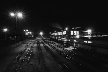 Güterbahnhof bei Nacht