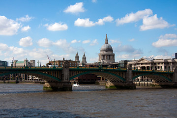 Fototapeta na wymiar St Paul's Cathedral and Southwark Bridge