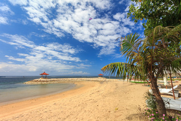 Fototapeta premium Pavilion on the beach