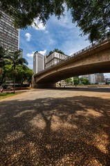 Centro de São Paulo, vale do Anhangabaú, Viaduto do Chá e Prefeitura.