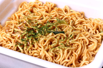 カップ焼きそば