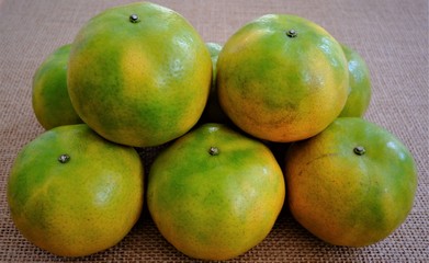 Fresh Oranges 