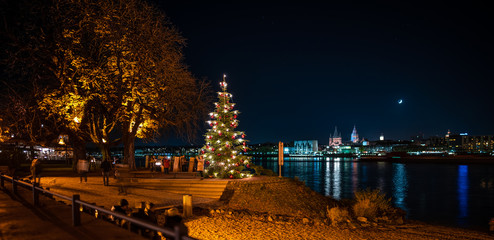 Weihnachtsbaum Mainz-Kastel 2019