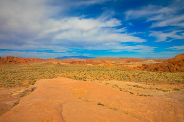 Fototapeta na wymiar Panoramablick auf die roten Felsen des Valley of Fire Nationalpark