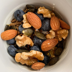 Colazione salutare di frutta secca