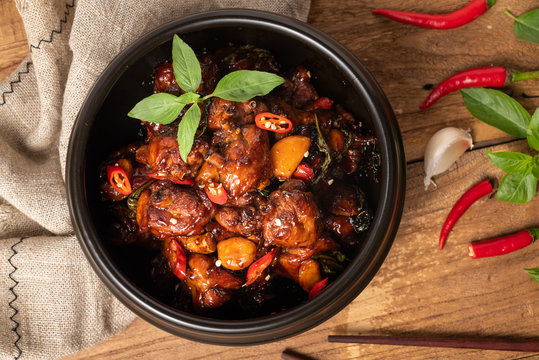 Three cups chicken dish