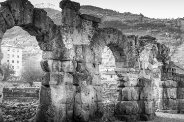 Roman walls, ancient Rome in black and white