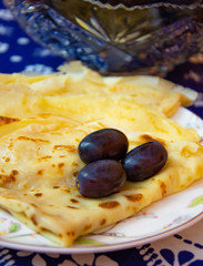 pancakes with berries