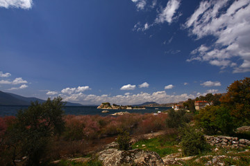 Obraz premium Bafa Lake aerial views, Kahve Asar Adası, Ikız Adalar, Besparmak Daglari, Mountains