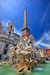  Fontana dei Quattro Fiumi (Fountain of the Four Rivers), Piazza Navona, Rome, Italy.