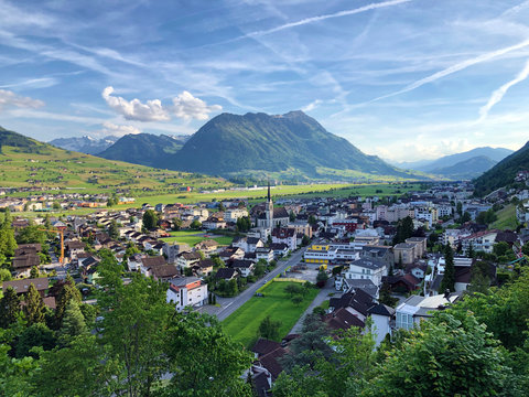 Settlement Ennetb&uuml;rgen (Ennetburgen or Ennetbuergen) on the shores of Lake Luzerne and at the end of the Engelbergertal Valley - Canton of Nidwalden, Switzerland